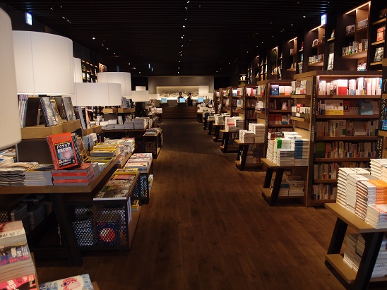 CCC、蔦屋家電を2172坪でオープン